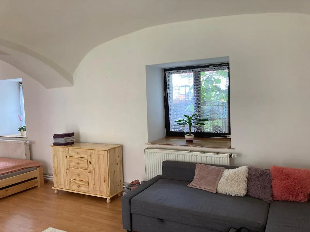 Vila Příjemný dům se zahradou Ostresany Prázdninový dům